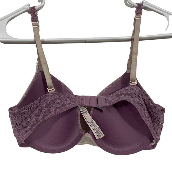 Victoria’s Secret 32D Mauve Lace Perfect Coverage Bra - Picture 2 of 3